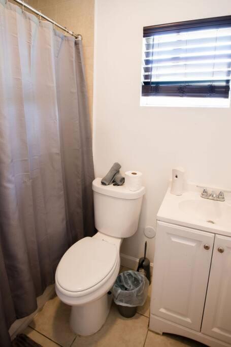3 Bedroom Miami Home 15 Minutes To The Beach Exteriér fotografie